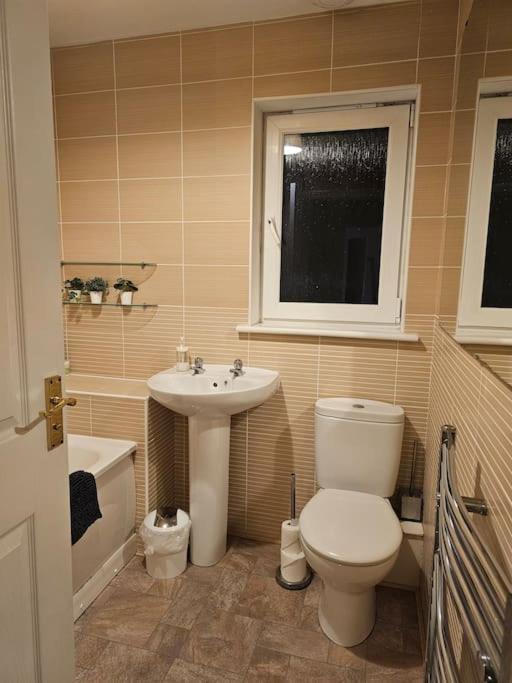 The Park View, 2 Bedroom House Kirkcaldy Dış mekan fotoğraf